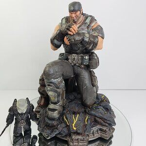 Triforce Gears of War 3 Collector Edition Marcus Fenix Statue No Gun Some Damage